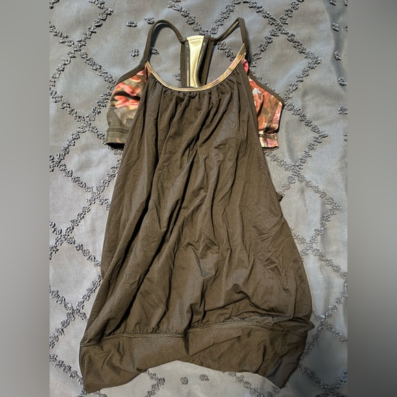 Lululemon No Limits Tank - Picture 4 of 6